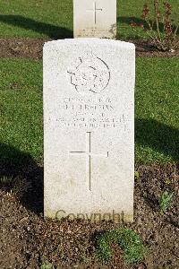 Harrogate (Stonefall) Cemetery - Freeman, John Ernest